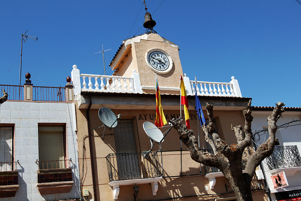 Hondón de los Frailes o El Fondó dels Frares